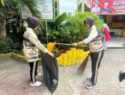 Hari Jadi Polwan Ke-76, Polwan Polda Riau Melaksanakan Kegiatan Bakti Sosial