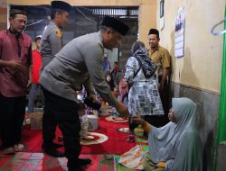Luar Biasa, Kapolres Rohil Melayat ke Rumah Korban Diterkam Buaya