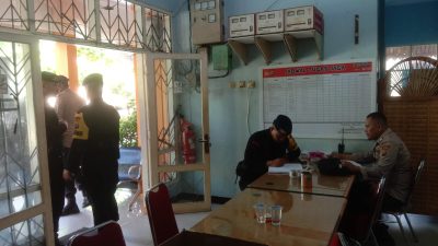 Pastikan Keamanan, Satgas SAR Brimobda Riau OMP LK-2024 Patroli ke Bawaslu Pekanbaru