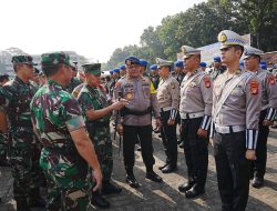 Wujudkan Sinergitas, TNI-POLRI Laksanakan Apel Gelar Pasukan Gabungan Dalam Rangka ISF 2024 dan Operasi Tribrata Jaya Tahun 2024