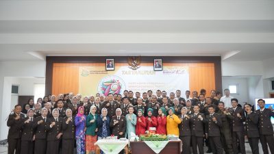 Peringati Hari Lahir Kejaksaan RI Ke-79 Tahun 2024 Kejari Kota Pekalongan Gelar Upacara dan Tasyakuran