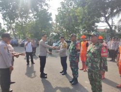 Kapolsek Pulogadung Ganjar Penghargaan Kepada Anggota dan Mitra Kerja Yang Berhasil Tangkap Penjahat