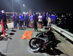 Polsek Caringin Bersama Instansi Terkait Cek TKP Kecelakaan Lalulintas di Jembatan Cikereteg, Seorang Pengendara Meninggal