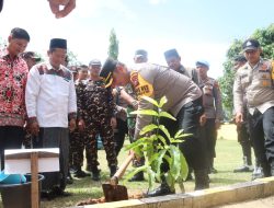 Kunker ke Polsek Ukui, Kapolres Pelalawan Pastikan Kamtibmas Aman dan Terkendali Jelang Pilkada 2024