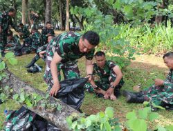 Sambut HUT TNI ke-79 Kodim 0509 Turut jaga Kebersihan Lapangan Monas