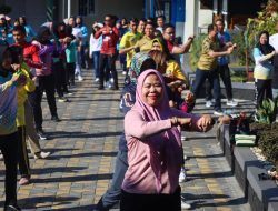 Jumat Semangat, Berkeringat Sehat : Senam Bersama Warga Binaan dan Petugas Lapas Perempuan Bandung