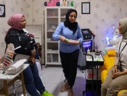 Tangan Tangan Terampil WBP Lapas Perempuan Bandung Memikat Kadivmin Kumham Banten