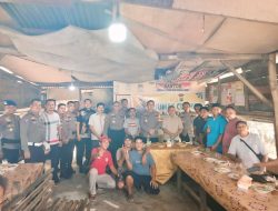 Dalam Rangka Cooling System Pilkada Tahun 2024, Kapolres Pelalawan Gelar Jumat Curhat Bersama Komunitas Pengemudi Dump Truck 