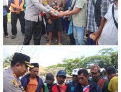 Kapolres Sukabumi Berikan Bantuan Makanan Ringan dan Minuman Kepada Warga Yang Terjebak Badai Ombak