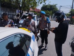 Dit Propam Lakukan Pengawasan Terhadap Personel Dalam Melakukan Razia Kendaraan
