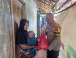 Bhabinkamtibmas Desa Sumur Batu Wilayah Hukum Polsek Babakan Madang Lakukan Giat COOLING Sistem Peduli Warga Binaan Yang Kurang Mampu