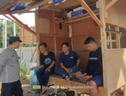 Bhabinkamtibmas Desa Cibanon Wilayah Hukum Polsek Sukaraja Giat COOLING Sistem Dengan Lakukan Sambang Warga Beri Himbauan Kamtibmas Dalam Mendukung Pilkada Mantap Praja Serentak 2024