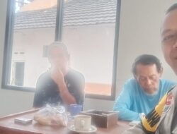Giat Cooling Sistem Sambang Ke Kantor Desa Dilakukan Bhabinkamtibmas Desa Cipayung Girang