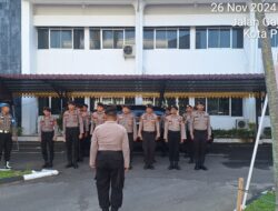 Puluhan Personel PAM Kantor KPU Riau Ikuti Apel Pagi