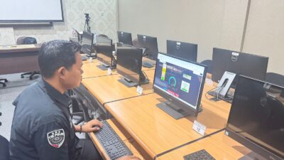 Demi Kelancaran Komunikasi, Subsatgas TIK Rutin Cek Perangkat Mendukung OMP LK-2024