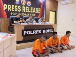 Press Release Ungkap Kasus Pencurian Mobil, Kapolres Rohil: Kami Tangkap 3 Tersangka Spesialis Pencuri Mobil Lintas Kabupaten di 6 TKP