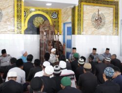 Habib Umar Assegaf Sampaikan Pesan Cinta Allah Dalam Pengajian Lapas Pasuruan