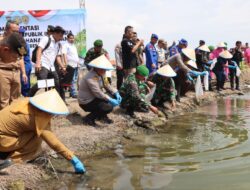 Dukung Asta Cita Presiden Bidang Ketahanan Pangan, Polres Brebes Sebar 30.000 Benih Ikan