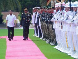 Panglima TNI Terima Kunjungan Menteri Kehutanan di Mabes TNI