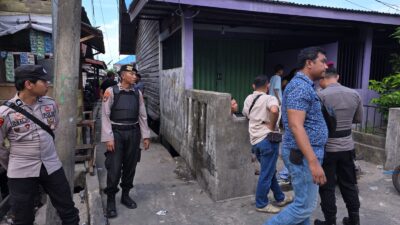 Polisi Geledah Rumah Buronan Narkoba di Kelurahan Laksamana Dumai