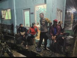 Sambang Kamling: Upaya Bhabinkamtibmas Ciptakan Kondusifitas di Wilayah Cisarua