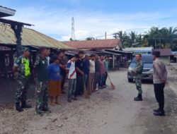 Danramil Dan Wakapolsek Adakan Apel Bersama Untuk Jum’at Bersih Lingkungan Di Desa Bulu Sema Suro Makmur
