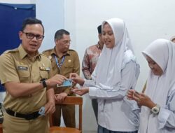 Wamendagri Bima Arya Genjot Perekaman e-KTP Jemput Bola, Targetkan 1,5 Juta Pemilih Pemula Segera Miliki KTP