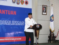 Kemendagri Serahkan Bantuan Trantibumlinmas Untuk Tingkatkan Semangat Pelayanan di Daerah