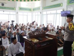 Dialog Santai di Masjid Al Hamra: Kapolres Jakarta Utara Responsif Terhadap Keluhan Jamaah