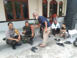 Sinergitas TNI-POLRI Wilayah Hukum Polsek Cijeruk Desa Ciburuy Giat Cooling Sistem Sambang Warga Beri Himbauan Dan Ajak Jaga Kamtibmas