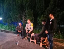 Bhabinkamtibmas Wilayah Hukum Polsek Ciampea Giat Cooling Sistem Sambang Pos Siskamling Kamtibmas Warga Beri Himbauan Dan Ajak Jaga Kamtibmas