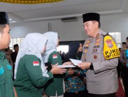 H-1 Jelang Pencoblosan, Polda Riau Kembali Gelar Doa Bersama dan Beri Tali Asih 40 Orang Anak Yatim