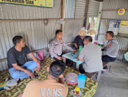 Mendekati Pilkada 2024, Polantas di Pelalawan Inten Sambang Warga dan Sampaikan Pesan Pilkada Damai