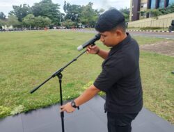 Satgas TIK OMP LK-2024 Secara Berkala Cek Perangkat di Command Center Polda Riau