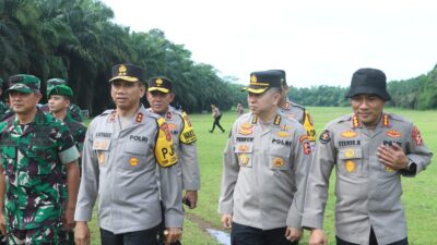Kapolda Jabar Tinjau Lokasi Bencana di Sukabumi dan Salurkan Bantuan