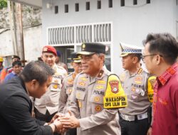 Wakapolda Riau Melakukan Peninjauan Situasi Natal di Gereja GBI Bethany