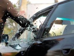 Lapor Pak! Purwakarta Marak Aksi Maling Pecahkan Kaca Mobil