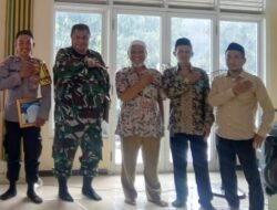 Sinergitas TNI-POLRI Wilayah Hukum Polsek Parung Giat Cooling System Sambang Warga Pemuda Tokoh Masyarakat Dialogis Dan Ajak Jaga Kondusifitas Kamtibmas