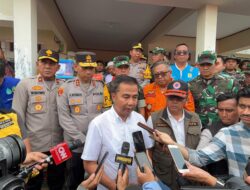Kapolda Jabar Tinjau Lokasi Bencana di Sukabumi dan Salurkan Bantuan