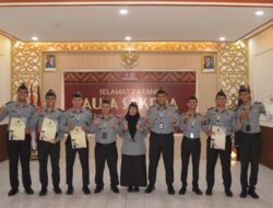 Setingkat Lebih Tinggi, Rutan Bangil Gelar Apel Kenaikan Pangkat dan Penyematan Tanda Pangkat