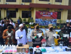 Langkah Tegas, Kepala Rutan Bangil Hadiri Apel Gelar Pasukan OPS Lilin Semeru 2024 dan Pemusnahan Barang Bukti