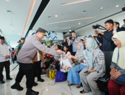 Tinjau Kesiapan Pelabuhan Merak, Kapolri: Standar Pelayanan Semakin Baik