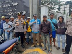 Kanit Binmas Polsek Ciawi Ajak Joki dan Pak Ogah Tingkatkan Kesadaran di Jalur Alternatif Puncak