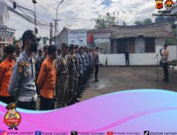 Polsek Caringin Laksanakan Apel Gabungan Kesiapan Pengamanan Malam Tahun Baru 2025 di Kecamatan Caringin Kab Bogor