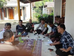 Sinergitas TNI-POLRI Wilayah Hukum Polsek Klapanunggal Desa Bantarjati Giat Cooling Sistem Silahturahmi Warta Binaan Ajak Jaga Kondusifitas Wilayah Agar Aman