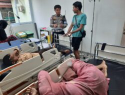 Unit Gakkum Sat Lantas Polres Bogor Tangani Terkait Kecelakaan Lalu Lintas Seorang Perempuan Tersangkut Kabel Internet Yang Menjuntai Di Jalan Raya