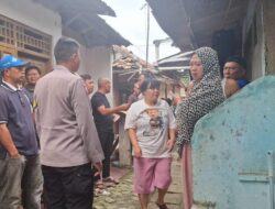 Polsek Citeureup Bersama Stakeholder Terkait Cek Tkp Penemuan Mayat diduga karena Tersengat Listrik