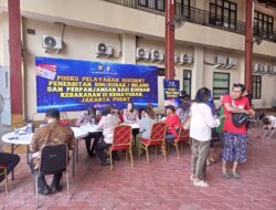 Ditlantas Polda Metro Jaya dan Polres Metro Jakarta Pusat Gelar Layanan Gratis Penerbitan SIM Untuk Korban Kebakaran di Kebon Kosong, Kemayoran