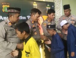 Kapolsek Kawasan Sunda Kelapa, Berbagi Kebahagian Dengan Anak Yatim Piatu