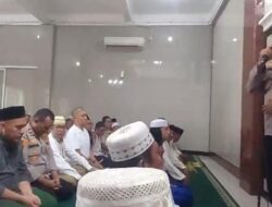 Kapolsek Duren Sawit Berikan Edukasi kepada Masyarakat pada Ba’da Shalat Jumat
